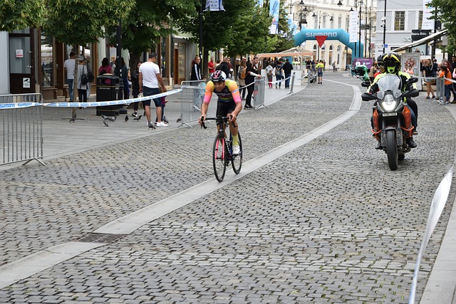 我也很想留 我也很想留