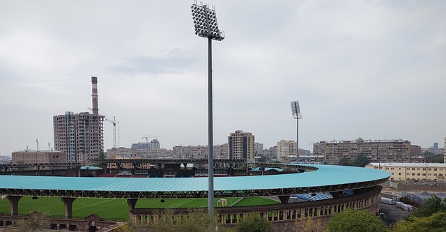 由于赛车的 由于赛车的