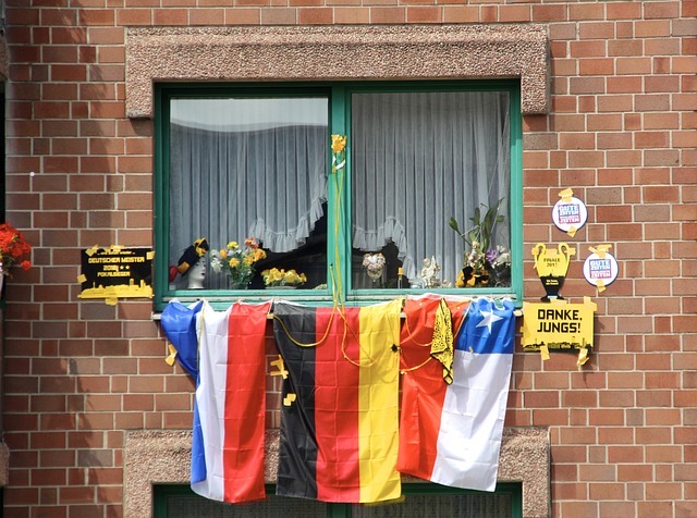 时期签约某 时期签约某